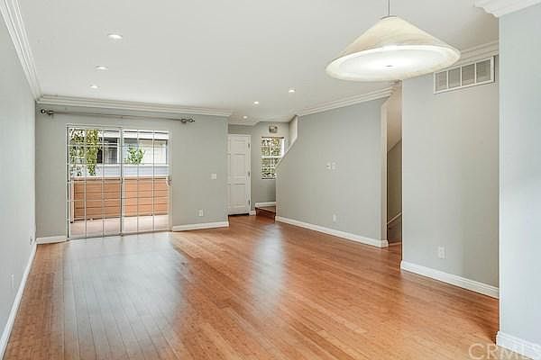 1st image of 2800 Plaza Del Amo Unit 76