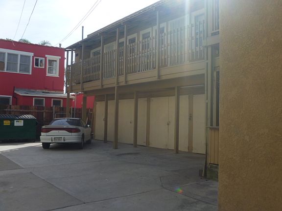 5th image of 615 N French St #6