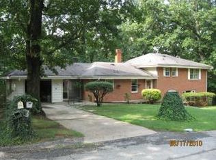 3716 Woodcrest Rd NW, Roanoke, VA 24012