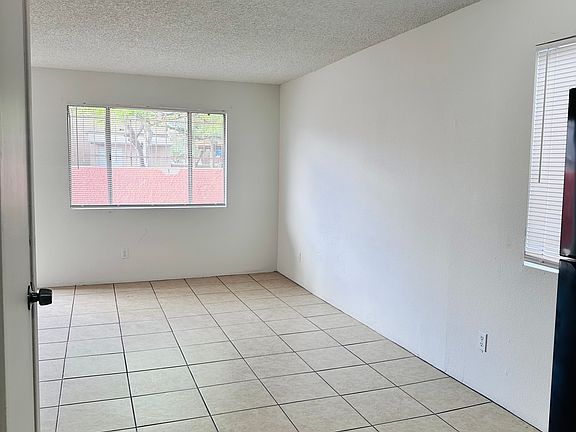 3rd image of 3815 S 5th Ave Unit 2