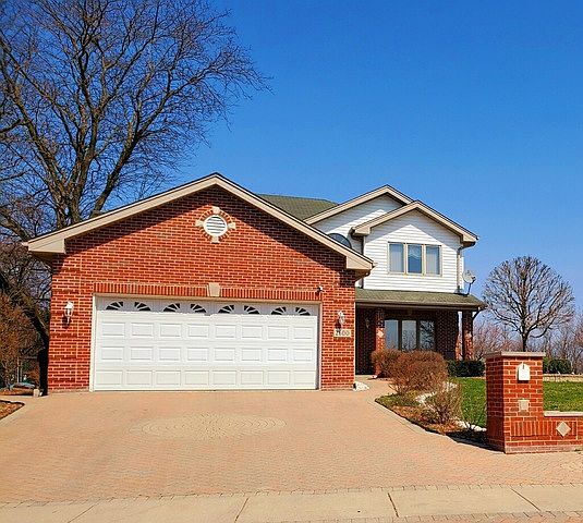 1st image of 2600 Woodworth Pl