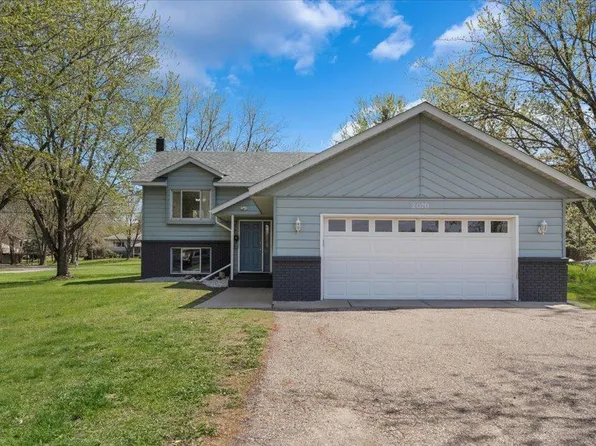 2070 Prospect Dr NE, Saint Cloud, MN 56304