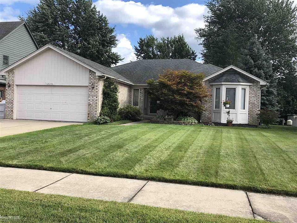 2nd image of 31170 Rothbury Way