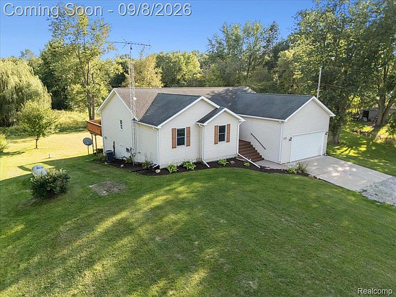 2nd image of 5747 Chase Lake Rd