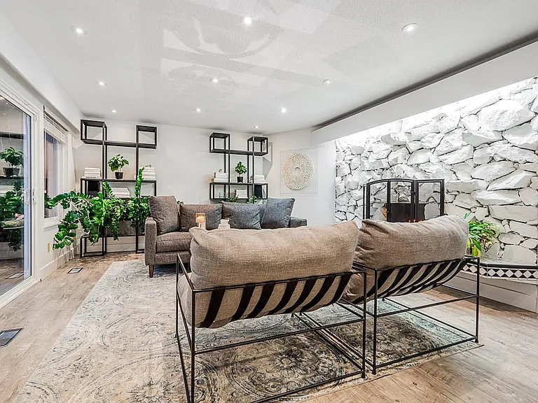 6446 Marine Dr — Photo 3