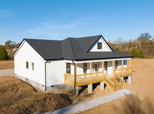 760 Carey Rd, Hartsville, TN 37074