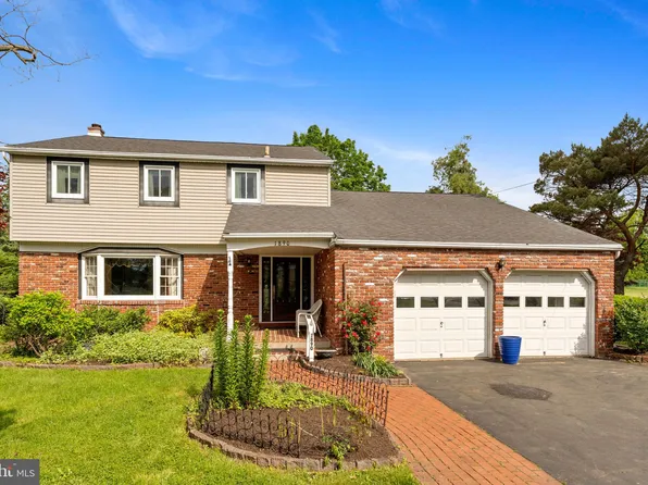 1890 S Valley Forge Rd, Lansdale, PA 19446