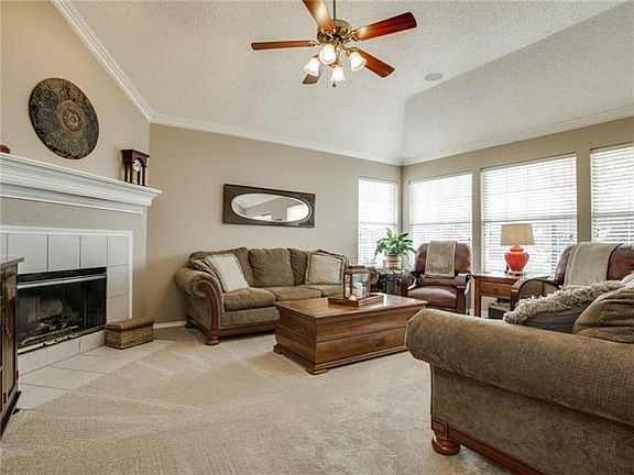 4th image of 4214 Tanglewood Ln