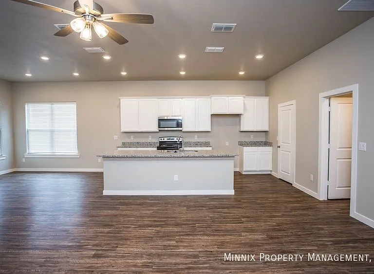 2150 Kirksey Ave — Photo 22