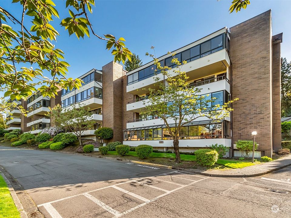1st image of 10907 Glen Acres Drive S #B