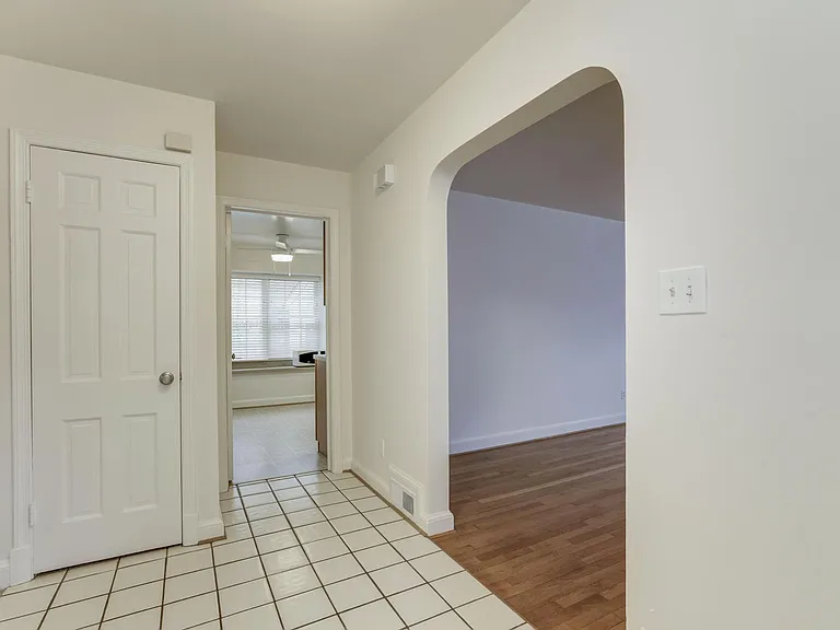 5601 Pollard Rd — Photo 6