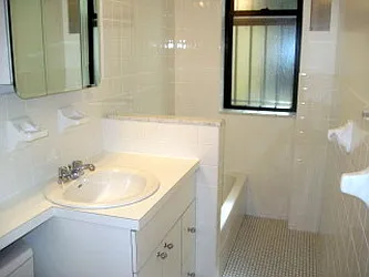 Rented by Metropolis Real Estate of Manhattan