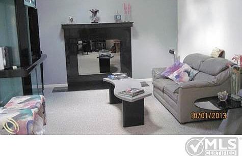 GREAT ROOM.JPG