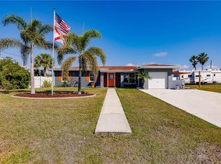 128 Arlington Ct NE, Port Charlotte, FL 33952