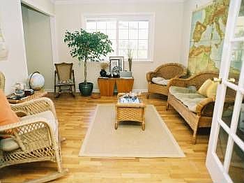 5th image of 206 Stasia Ct