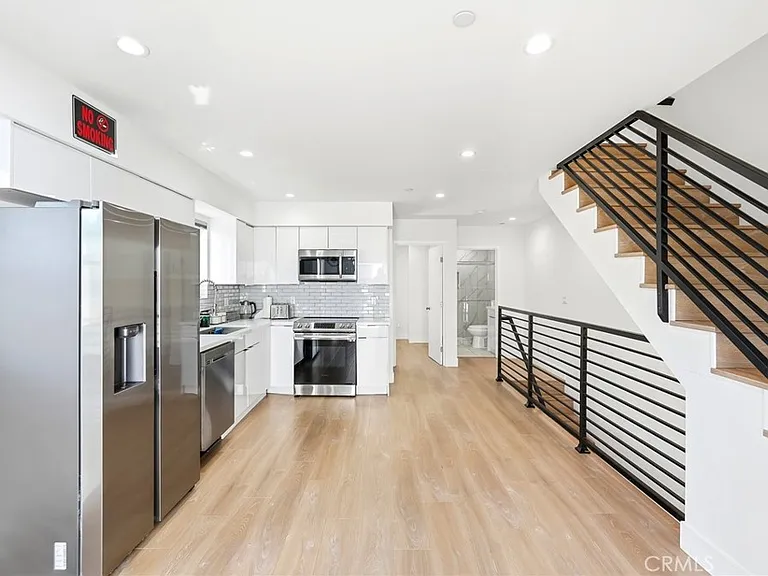 4455 Colfax Ave — Photo 2