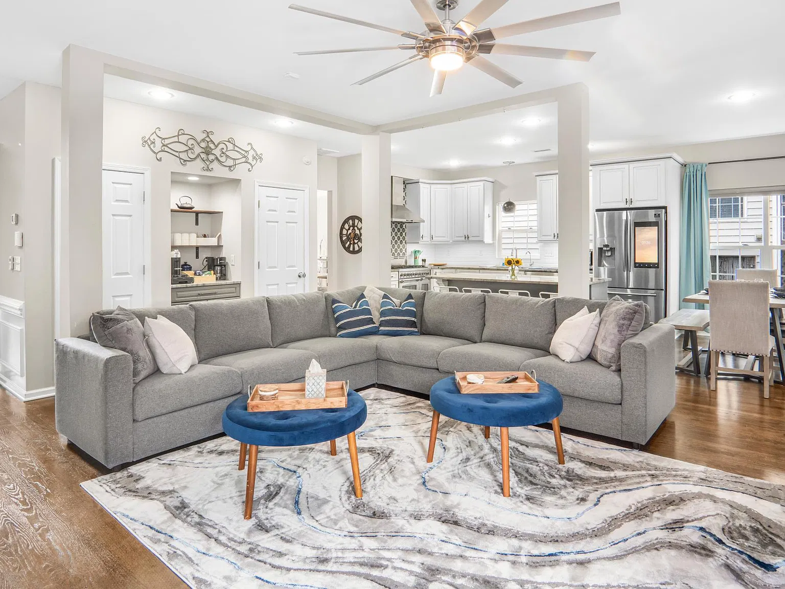 5 bed, 3314 sqft, $4,000 — Photo 3