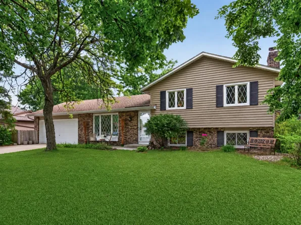 7599 Iverson Ave S, Cottage Grove, MN 55016