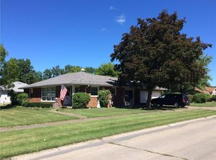1336 Westwood Dr, Lorain, OH 44053