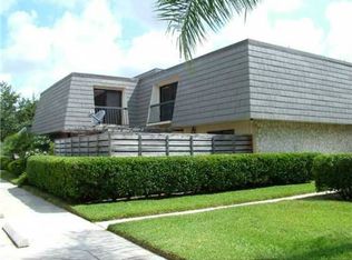 1304 13th Ter, Palm Beach Gardens, FL 33418