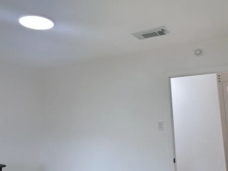 704 Fleetwood St — Photo 29