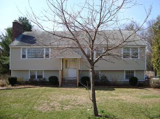 138 Westford St, Chelmsford, MA 01824