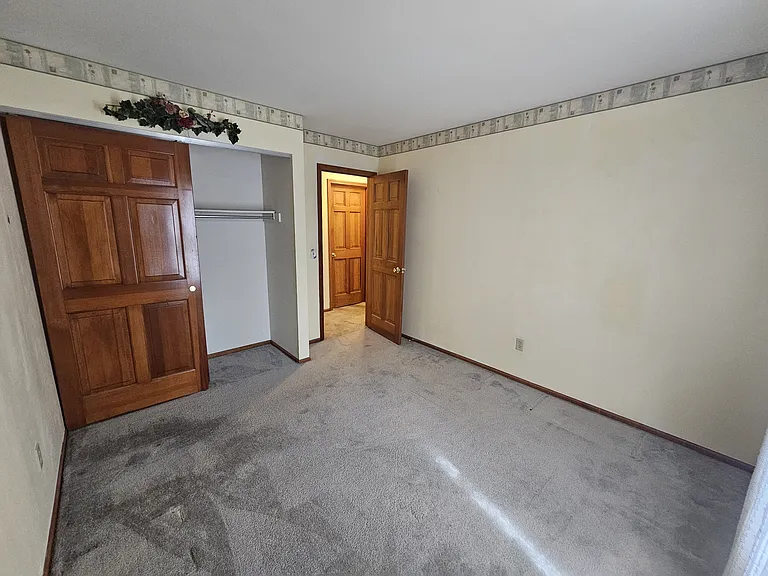 Cherry Ln — Photo 9