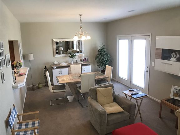 5th image of 1805 Lydia Ln