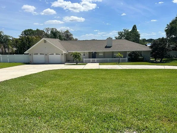 280 SE Overlook Dr, Winter Haven, FL 33884