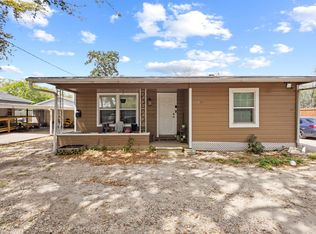 3215 32nd St, Port Arthur, TX 77642