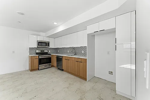 106 Columbia Ave #1 Photo 1