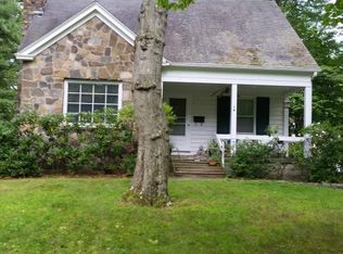 4 Woodridge Rd FLOOR 1, Delmar, NY 12054