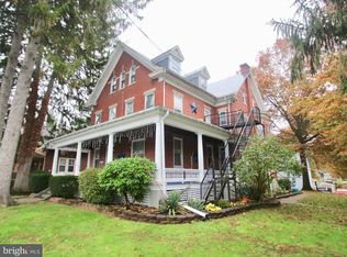 136 College Ave, Elizabethtown, PA 17022