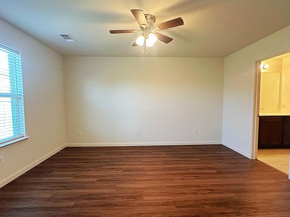 2nd image of 1314 Corkwood Dr