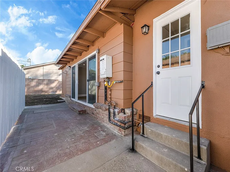 10101 Memory Park Ave — Photo 11