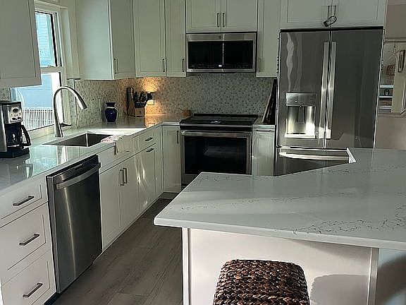 Kitchen GE prof appliances