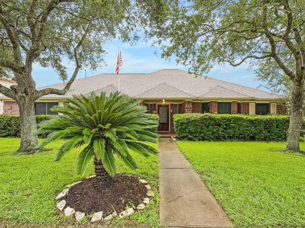 3316 Windfern Dr, Pearland, TX 77581