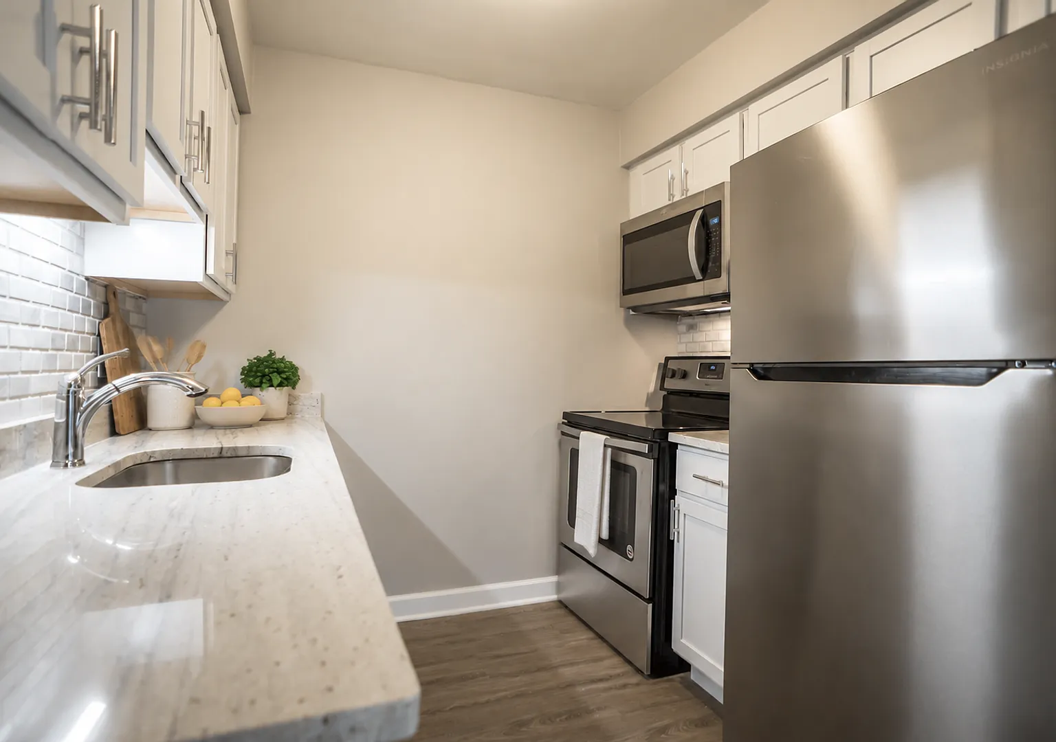 2155 Decker Rd — Photo 3