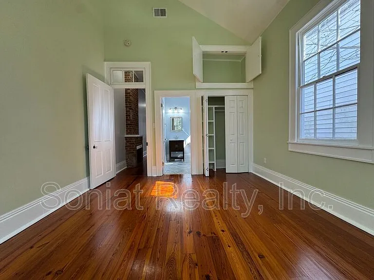 3118 Urquhart St — Photo 10