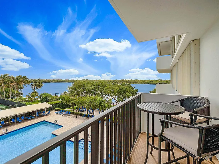 2121 N Ocean Blvd #407W — Photo 30