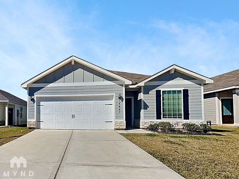 15607 Plum Brook Dr — Photo 2