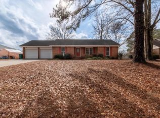 75 Planters Dr, Sumter, SC 29154