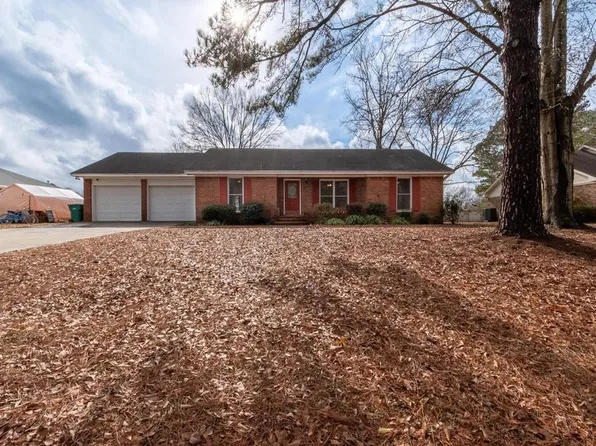 75 Planters Dr, Sumter, SC 29154