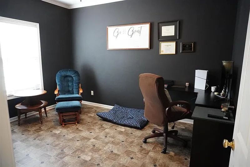 Thumbnail 10
