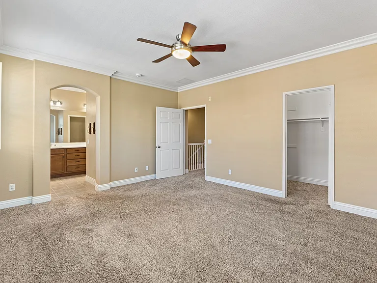 31035 Strawberry Tree Ln — Photo 17