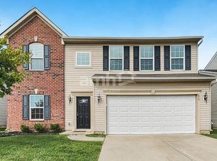 676 Classic Ln, Greenwood, IN 46143