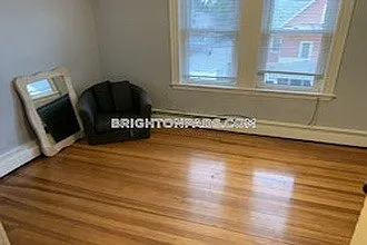 92 Hobart St #3 — Photo 1