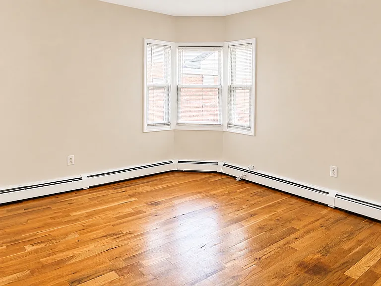 21 Dale St #1 — Photo 10