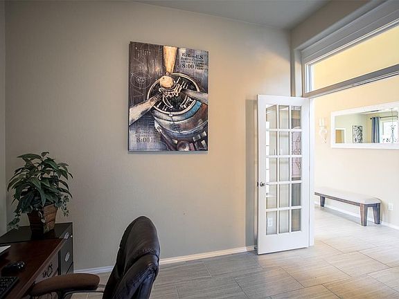 4th image of 2505 Mountain Sage Dr