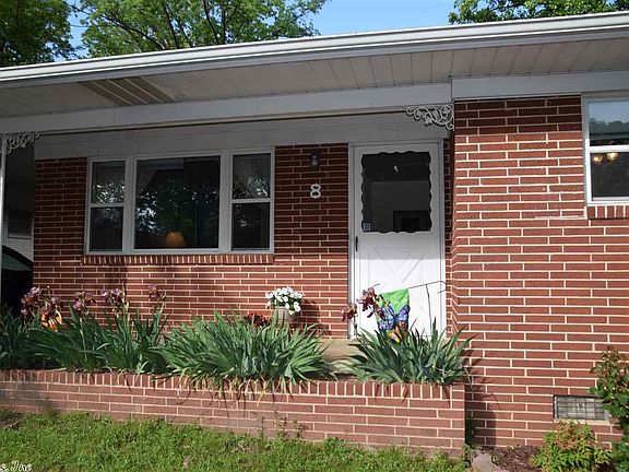 4th image of 8 La Vista Dr